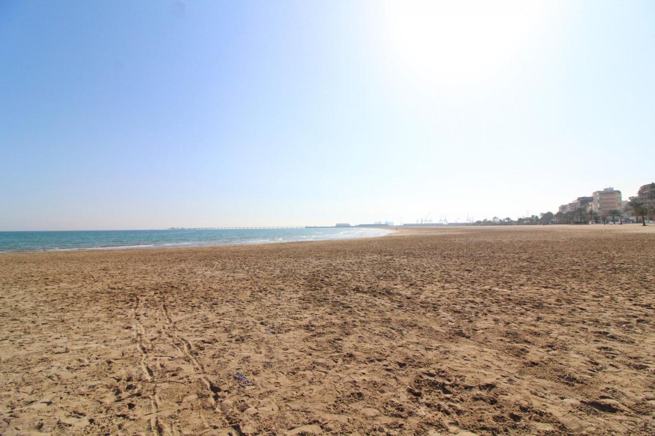 Global Properties, Los Claveles - Practico Apartamento Con Wifi En Puerto De Sagunto Exterior photo